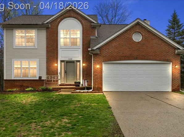 1133 Walloon Way, Lake Orion, MI 48360