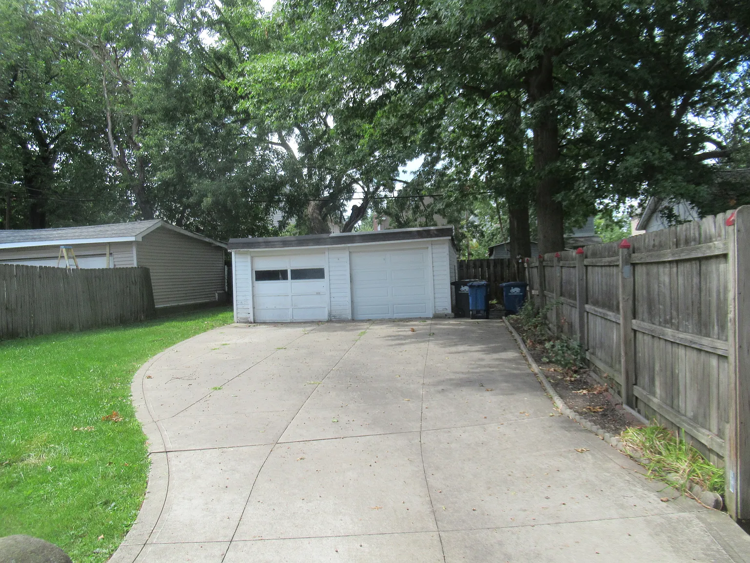 2 bed, 934 sqft, $1,450 — Photo 3