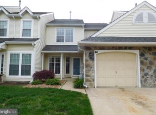 46 Kerry Lynn Ct, Williamstown, NJ 08094