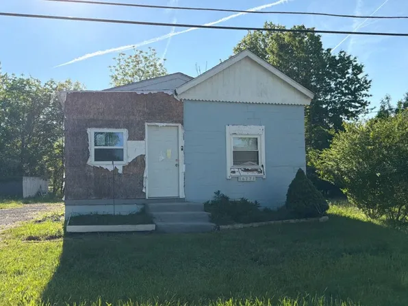 16771 Dayton St, Chagrin Falls, OH 44023
