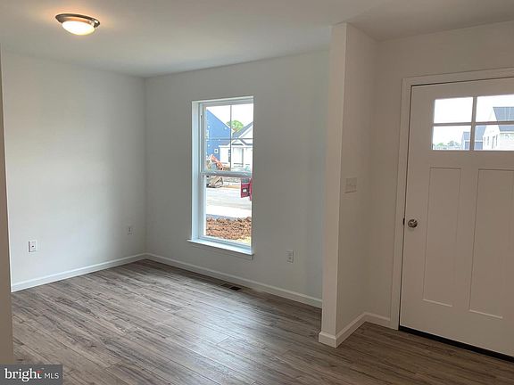 2nd image of 3 Shillington Ln