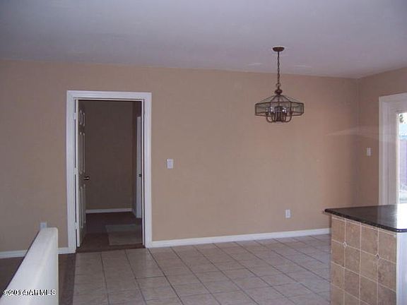 3rd image of 6308 W Earll Dr