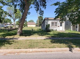 514 2nd St SW, Jamestown, ND 58401