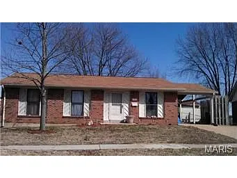 1711 Saddle Ridge Dr photo 1