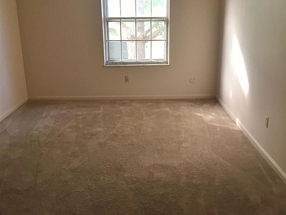 0007_525642074_large