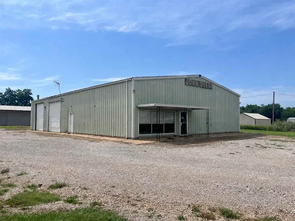 1502 N 5th St, Perry, OK 73077