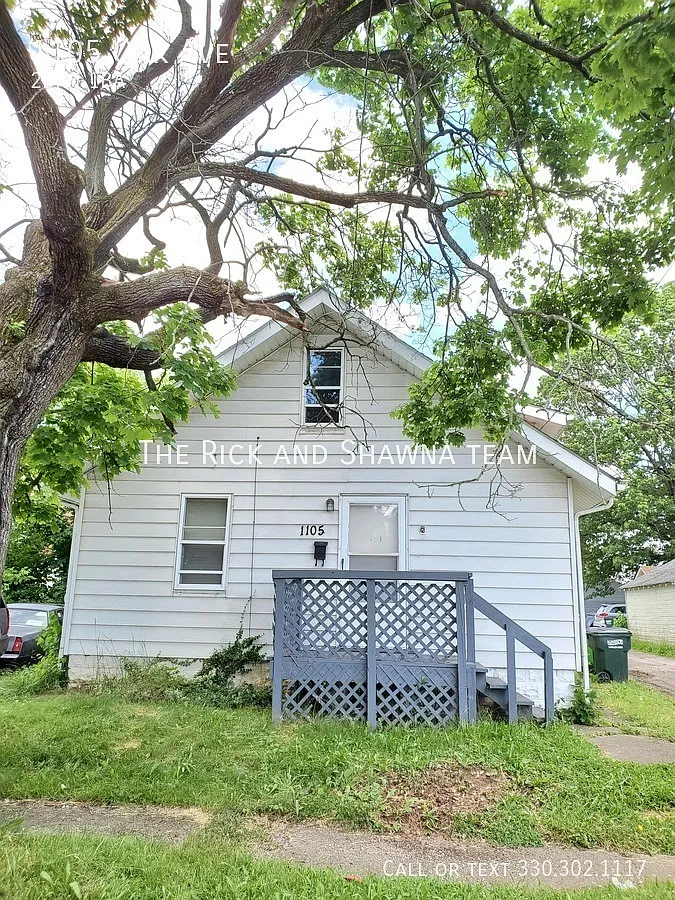 1105 Oak Ave photo 1