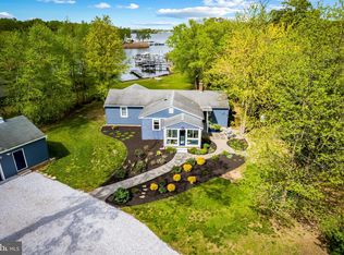 1826 Chesapeake Rd, Pasadena, MD 21122