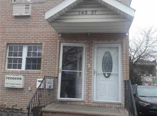 14337 257th St #2, Rosedale, NY 11422