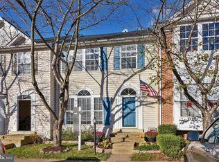 43074 Candlewick Sq, Leesburg, VA