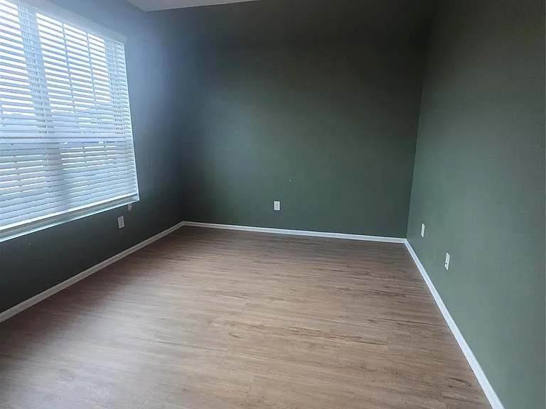9919 Kingston Liberty Ln — Photo 3