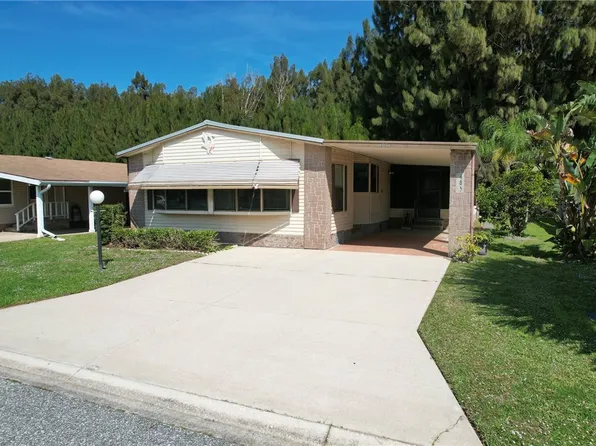 485 Papaya Cir, Barefoot Bay, FL 32976