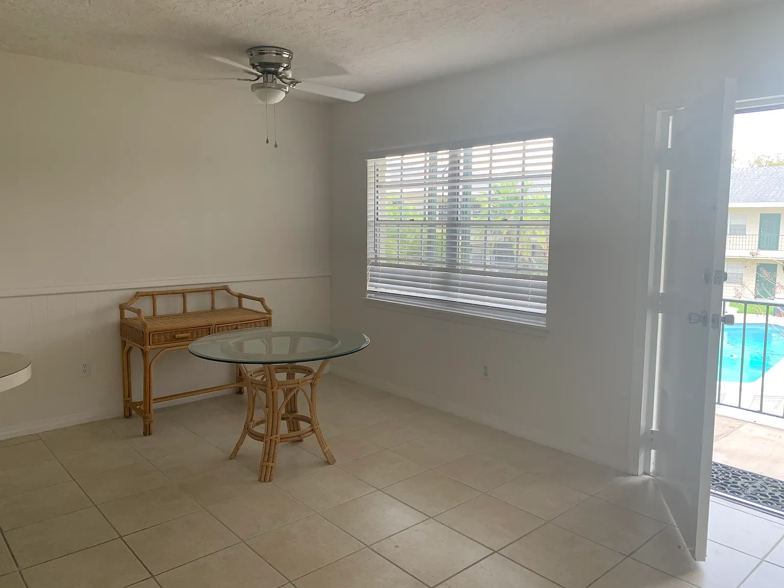 2887 S Osceola Ave — Photo 4