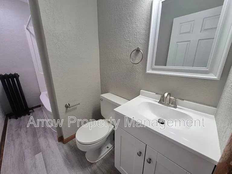 2601 Vine St #3 — Photo 4