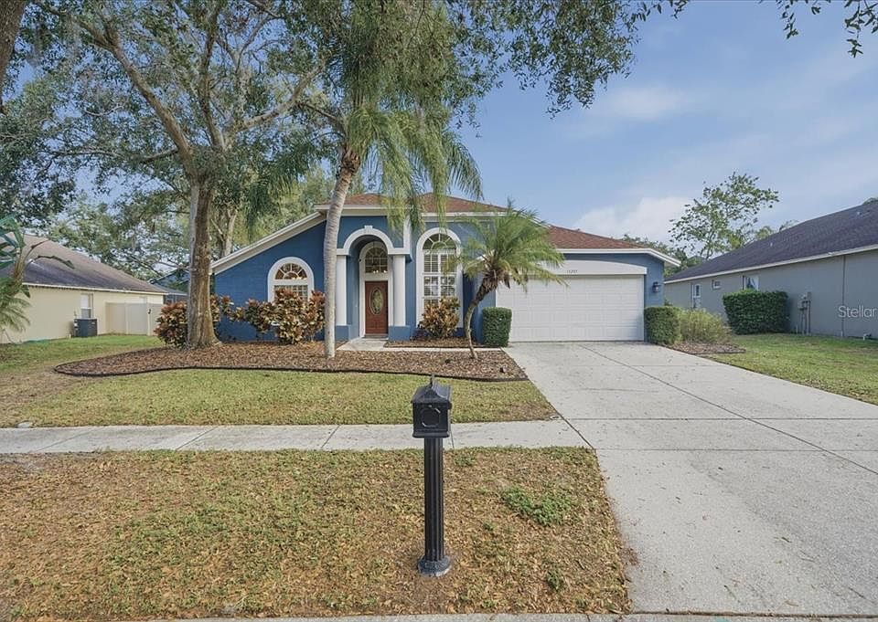 1st image of 15207 ARBOR HOLLOW DRIVE