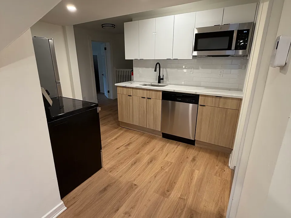 3 Balding Ave #3