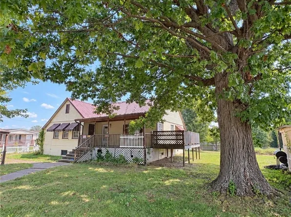 2471 Main St, Hurricane, WV 25526
