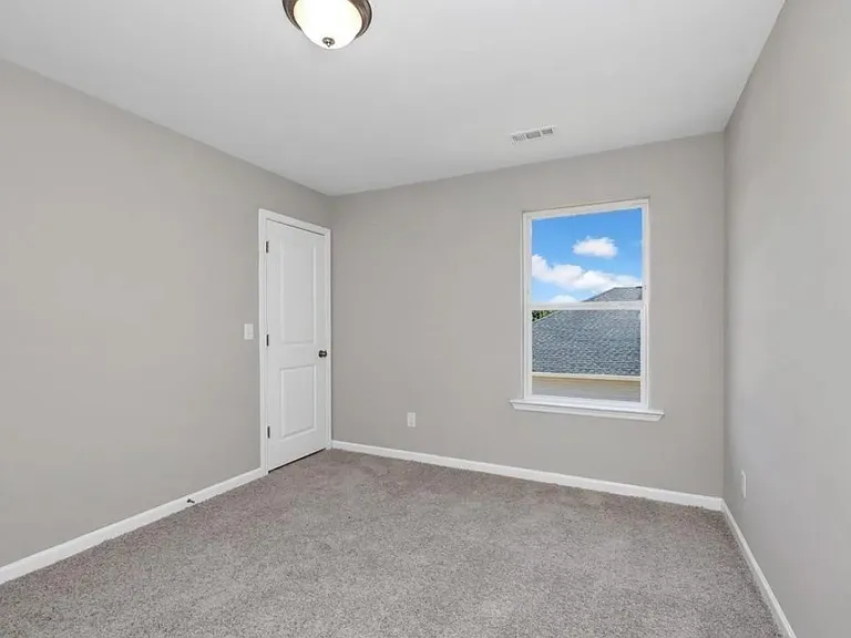 135 Plum Tree Ln — Photo 13