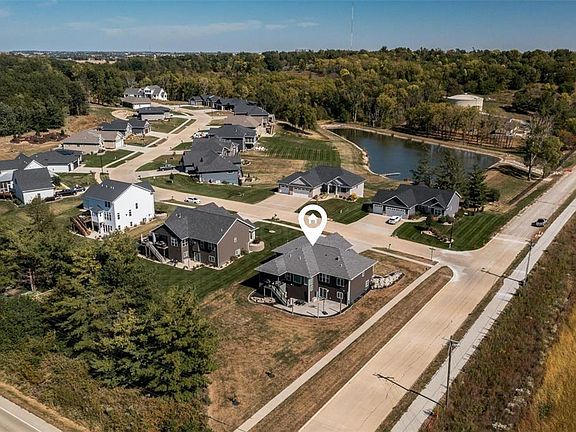 2nd image of 3002 Forrest Meadow Ln