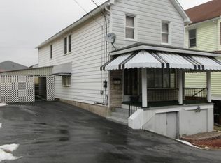 60 Coal St, Glen Lyon, PA 18617
