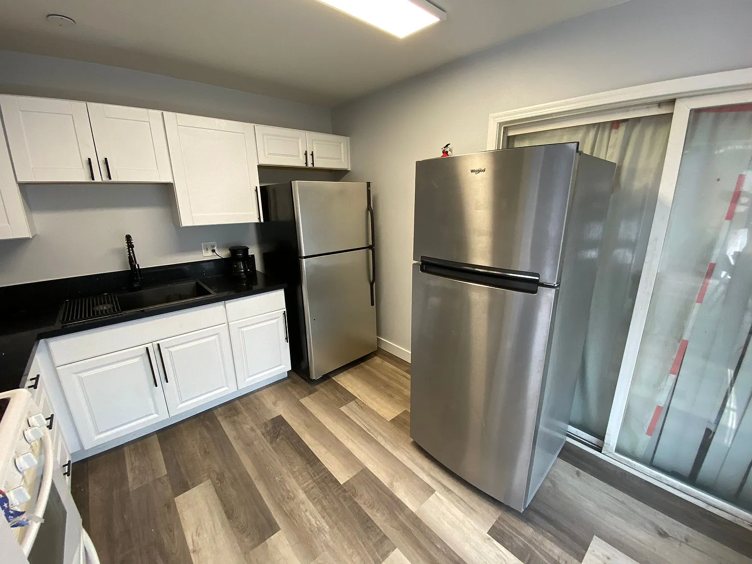 8 bed, 1036 sqft, $675 — Photo 4