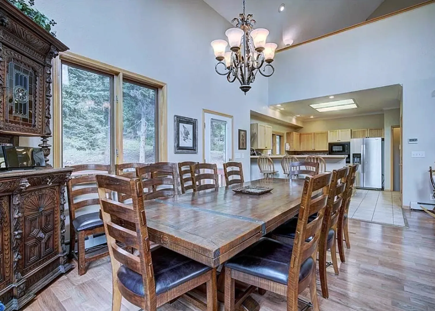 Starlink! Two car garage! Hot tub! Pets Negotiable! Northstar Village - Top of Hoosier Pass! Year... — Photo 3