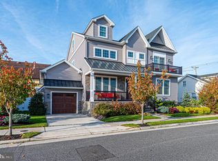 420 N Delavan Ave, Margate, NJ 08402