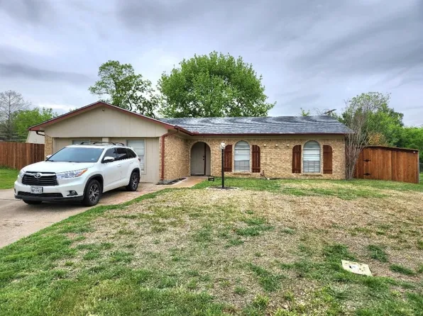 1003 Dayton Rd, Mansfield, TX 76063