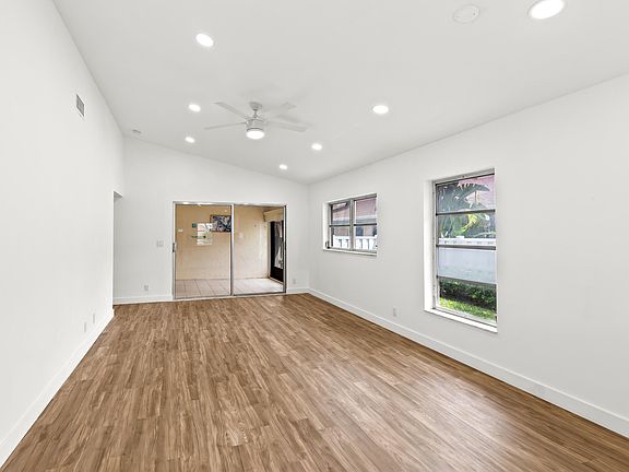 5th image of 8089 Springtree Road