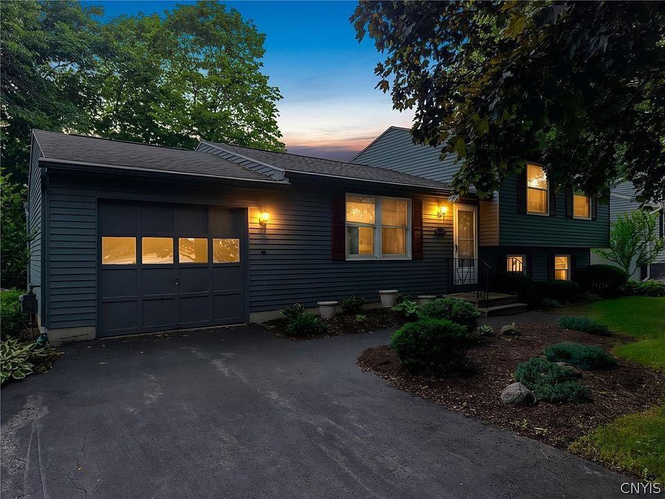 1st image of 8329 Pansy Dr