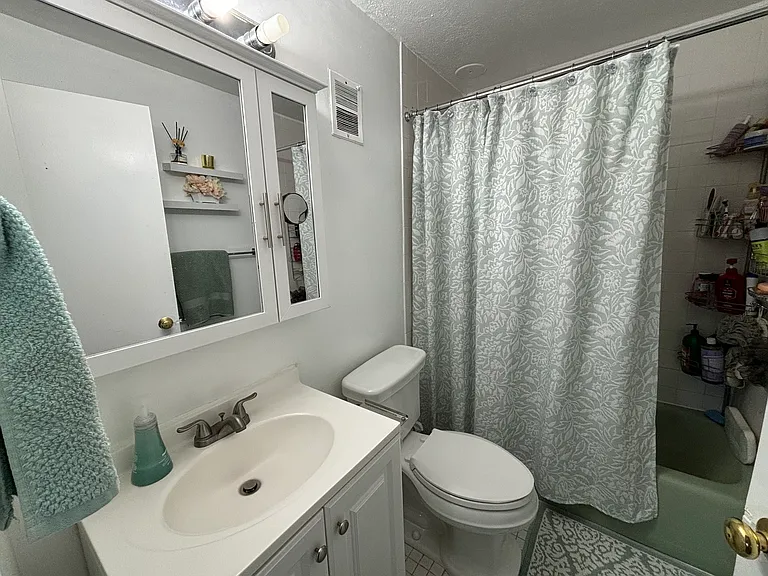224 Main St #8B — Photo 12