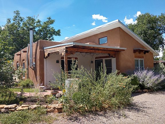 Casita portal and entrance