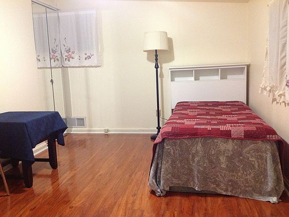 2nd image of 306 Meadow Hall Dr