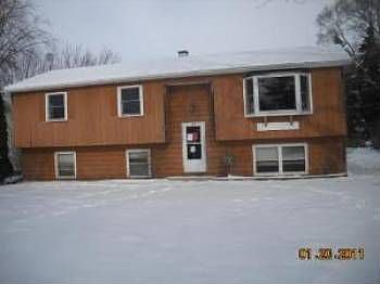 2nd image of 2106 Burr Oak Ln