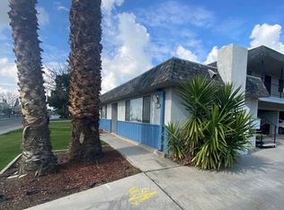 5712 Stockdale Hwy #4, Bakersfield, CA 93309