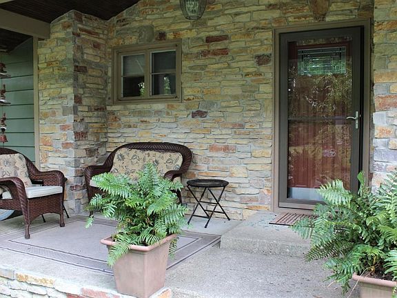 4th image of 665 Cleveland Pkwy
