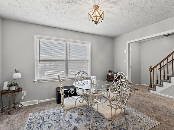 4th image of 3578 Laredo Dr
