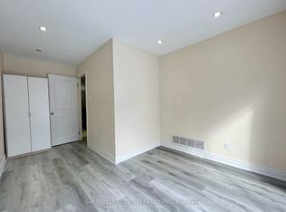 7 Fundy Bay Blvd, Toronto, ON M1W3A1