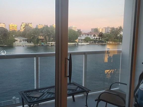 4th image of 9381 E Bay Harbor Dr APT 304S