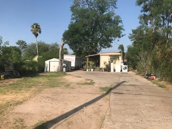 2708 Davis Ave, Laredo, TX 78040