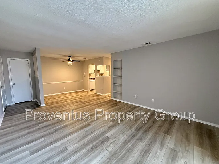 260 N Crow Rd #A — Photo 3