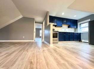 109 Arlington Ave APT 3, Warren, RI 02885