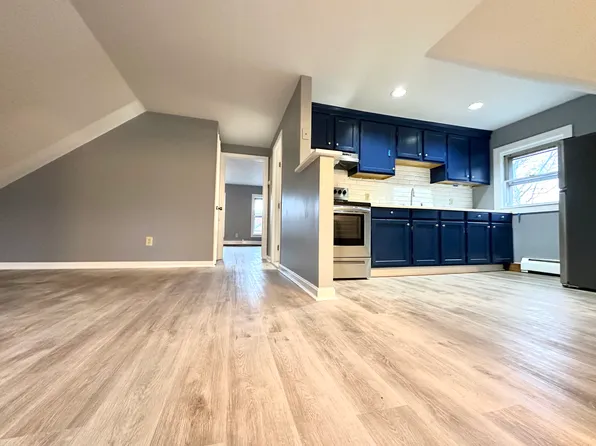 109 Arlington Ave APT 3, Warren, RI 02885