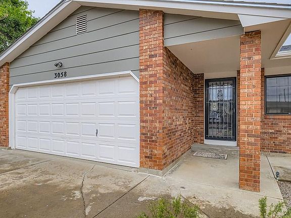 4th image of 3058 Sherrelwood Dr N