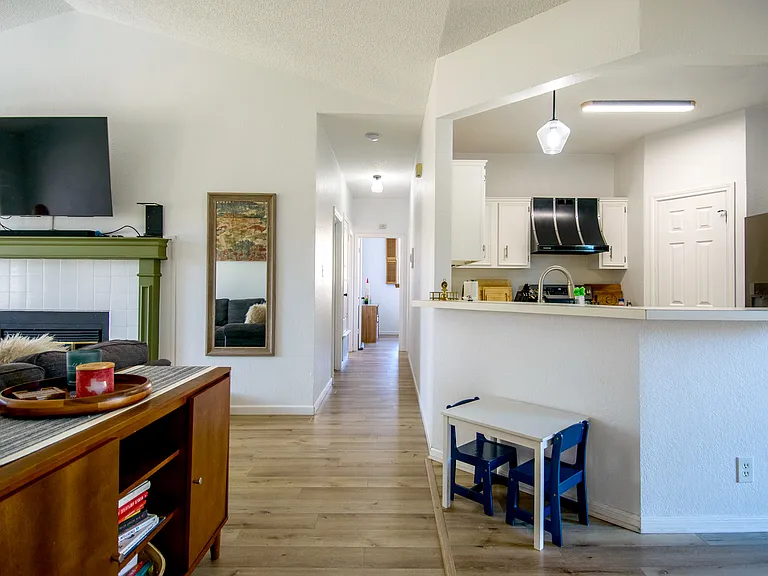 12905 Tilghman Trl — Photo 3