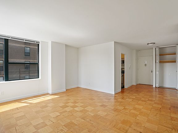 3rd image of 247 W 87th St APT 11E