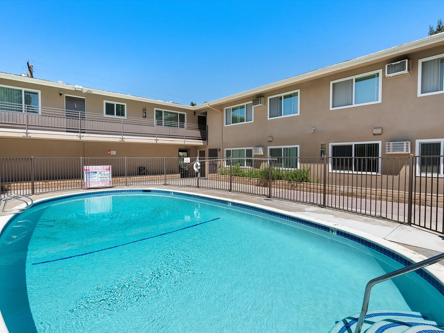 Waldorf Apartments- Riverside, CA — Photo 2