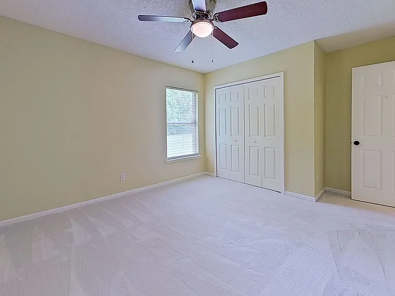 12404 Hatton Chase Ln W — Photo 20