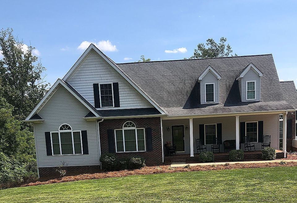 1st image of 139 Knob Hill Ln