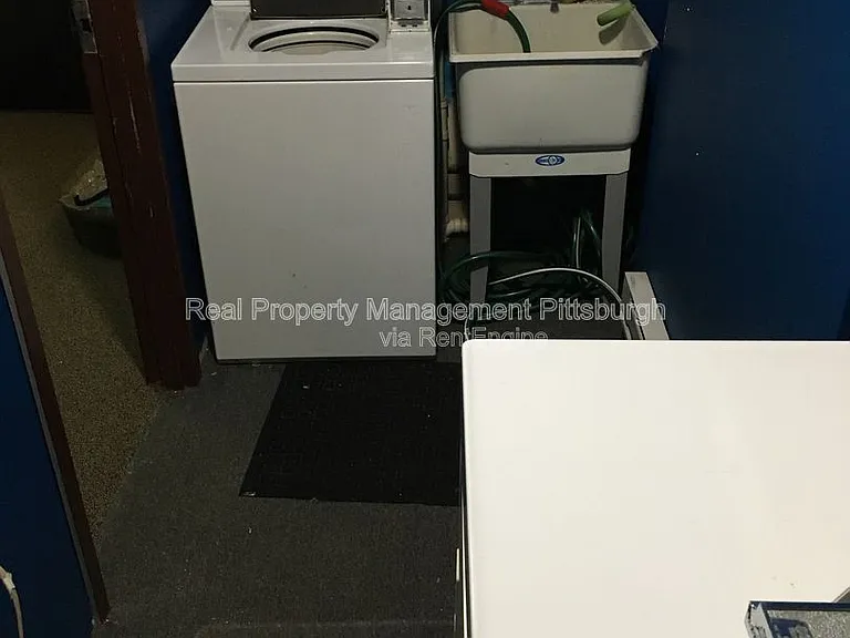 332 Lehigh Ave #1A — Photo 16